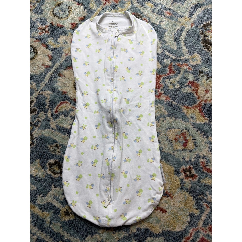 SwaddleMe Pod Swaddle Boys Newborn White Blue Green Bug Print Sleep Sack EUC